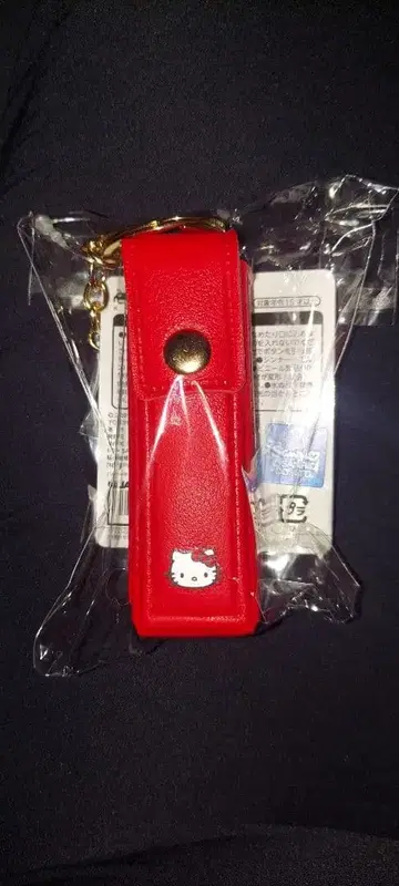 헬로키티 리프 케이스 빨간색