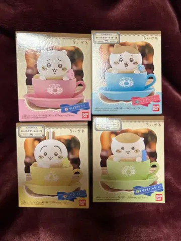 치이카와 캐릭터 아트 케이스 4개 세트