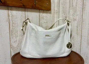 FURLA 화이트 숄더백