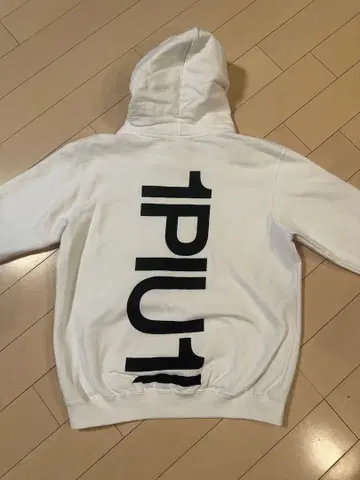 화이트 후드 부착 후드티 1+디자인