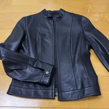 블랙 가죽 자켓