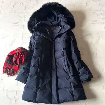 새상품급*데미룩스 빔즈 다운 코트 후드 퍼 포함 네이비 38