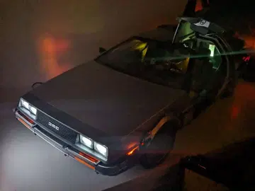 백 투 더 퓨처 2 1/6 로리안