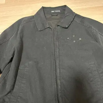 ZARA 블랙 자켓 L 사이즈