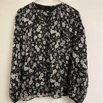 GALLARDA GALANTE 블라우스