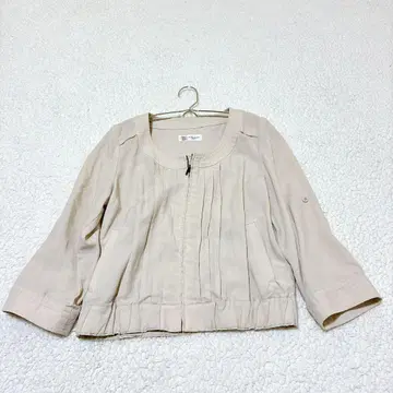 [ MICHEL KLEIN ] 자켓(38) 베이지 계열 턱 고급 경쾌함