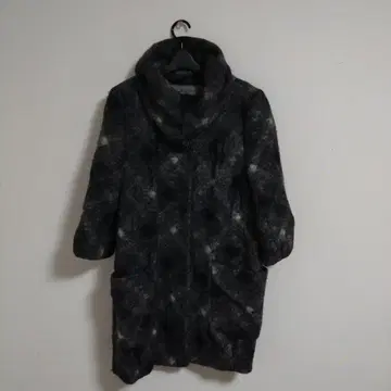 그레이 계열 울 혼방 코트