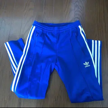 PAKAITAN adidas originals