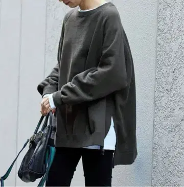 미사용 새상품 FRAMeWORK 래글런 판초 맨투맨 블랙