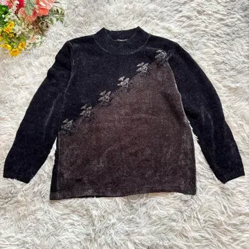 몰얀 니트 [ F ] 블랙 라메 믹스 하이넥 미세스 긴팔