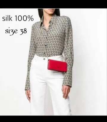 정가 17만 Salvatore Ferragamo 실크 블라우스 긴팔 셔츠