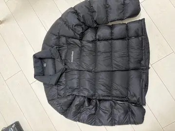 몽벨 알파인 라이트 다운 자켓