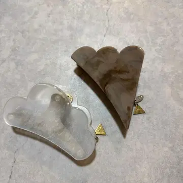 SAN 구름 모양 아크릴 헤어 클립 2개 세트