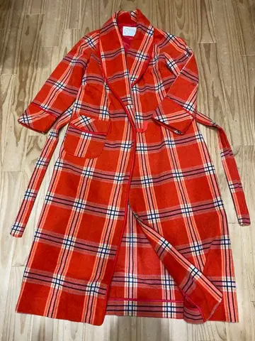 오렌지 계열 체크 플리스 로브