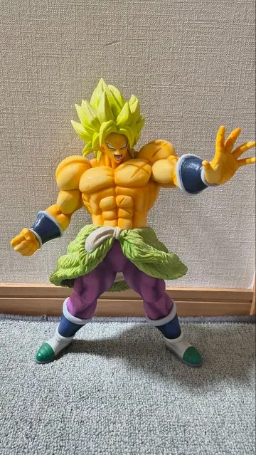 드래곤볼 제일복권 브로리 피규어 새상품급