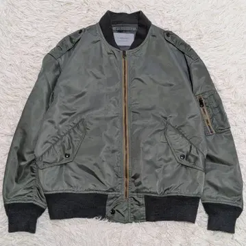 새상품급 MARKAWARE L-2B 플라이트 자켓 66 나일론 카키