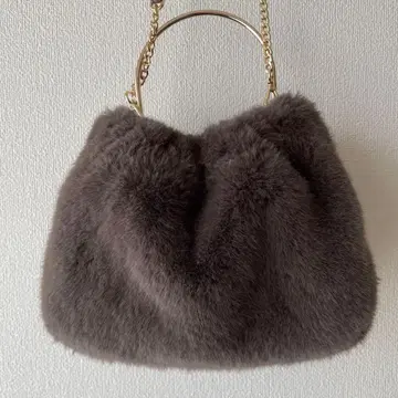 CELFORD 메탈 핸들 퍼 숄더백