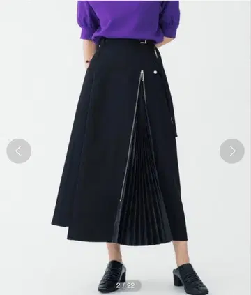 UNITED TOKYO 옵티컬 지퍼 플리츠 스커트