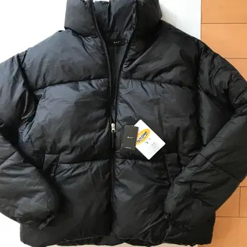 [ 새상품 ] 충전솜 버블 자켓(BLK)