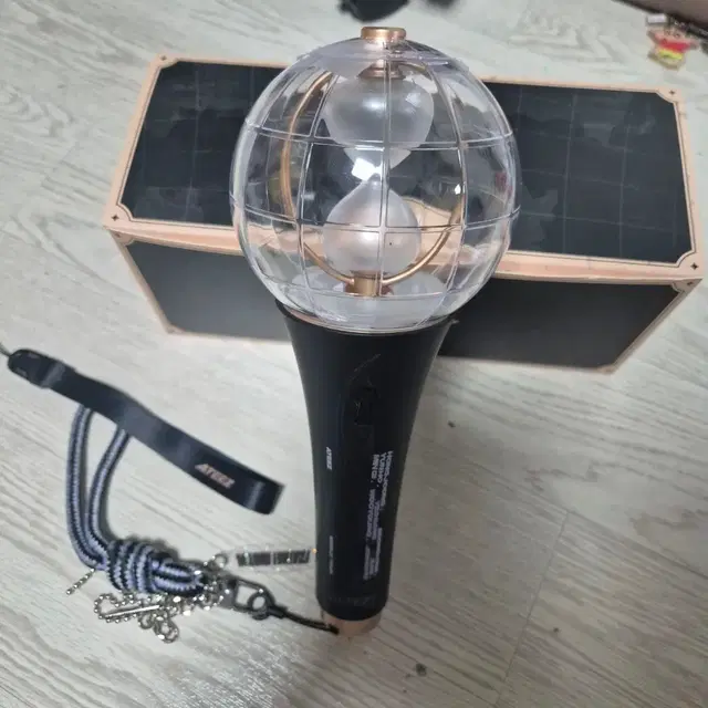 라이티니 판매(커버,키링포함)