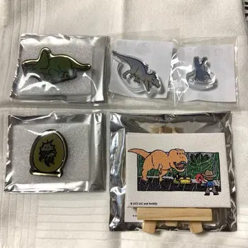 [ 새상품 ] 쥬라기 월드 미니 캠퍼스 아크릴 피규어 핀즈 공룡