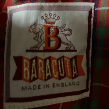 BARACUTA 바라쿠타 베이지 체크 무늬 안감 38