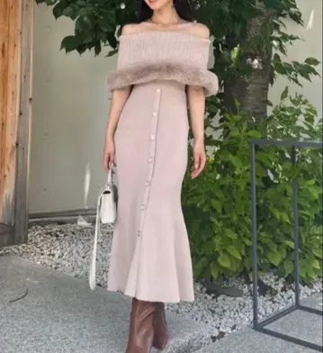 택 포함 새상품 rienda 2way 인조 모피 머메이드 니트 원피스