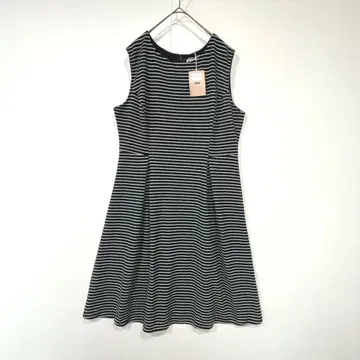 택 포함 살롱픽시 하트 원피스 슬리브리스 보더 3L 블랙