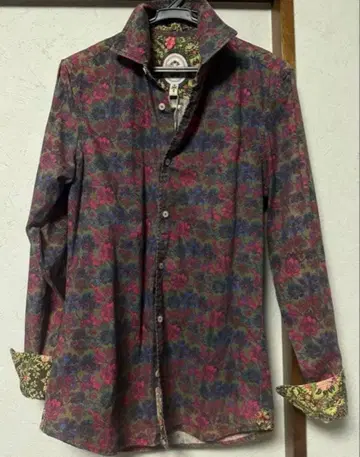 미사용 새상품 올 패턴 셔츠 GANESH S 사이즈