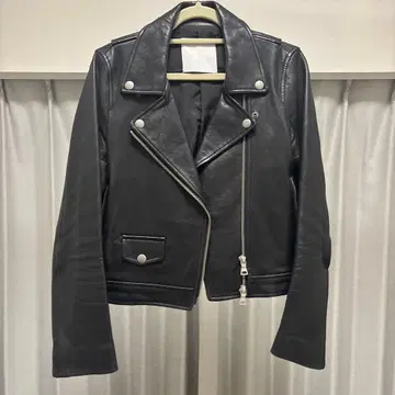 [ 가격 인하 가능 ] 블랙 더블 라이더 자켓