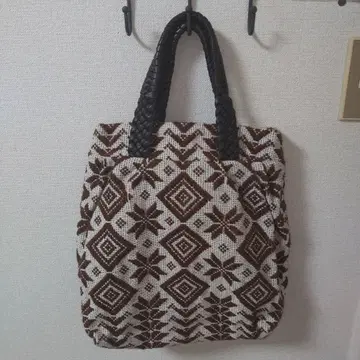 안토넬로 백 이탈리아제