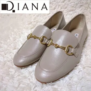 시착만 한 상품! DIANA 가죽 비트 로퍼 23cm 베이지