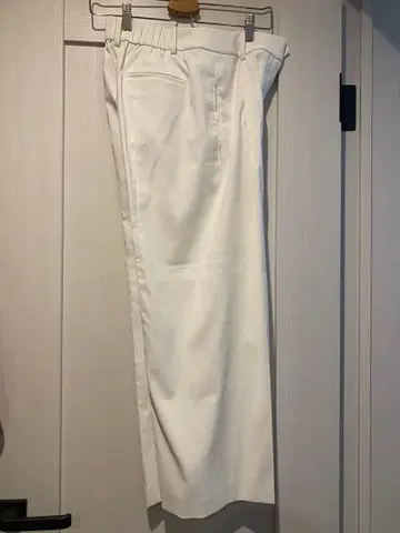 PLST 화이트 슬랙스 M 와이드 팬츠