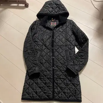 Lavenham 블랙 퀼팅 자켓