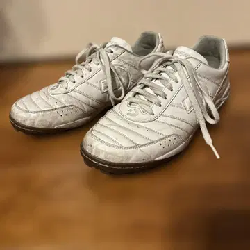 데스포르치 카피냐스 TF SP2 풋살 27 화이트