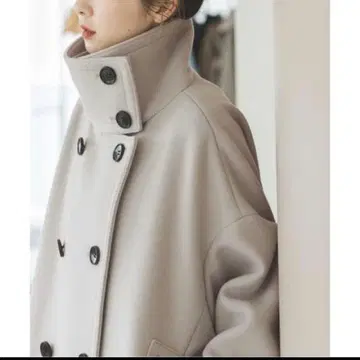 새상품급 노블 스탠드 카라 오버코트 베이지