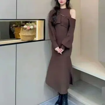 체인 부착 가디건 세트 니트 원피스 머큐리 듀오 MERCURYDUO