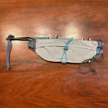 퍼고웍스 힙색 그레이 메쉬