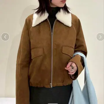 Mila Owen 미라 오웬 스탠 칼라 인조 가죽 블루종