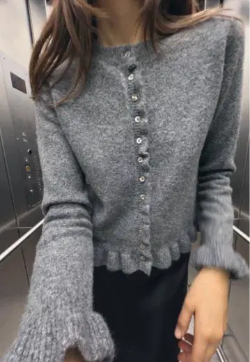 ZARA 프릴 니트 가디건