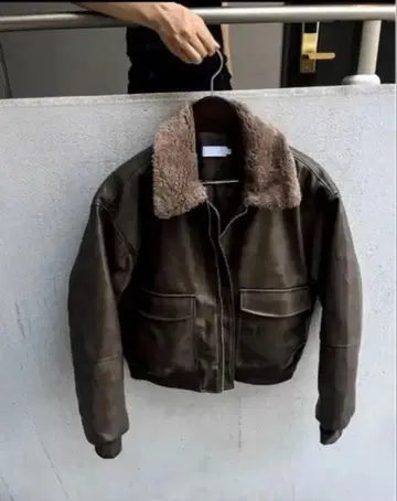 가죽 자켓 무스탕 L 사이즈 플라이트 자켓