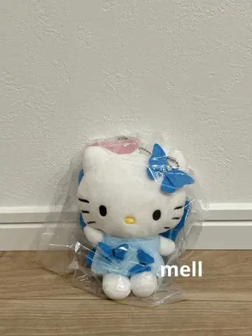 헬로키티 마스코트 나비