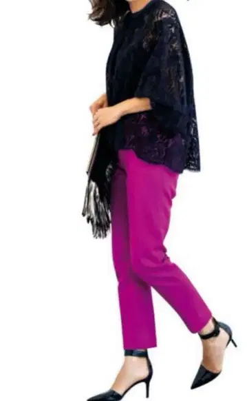 스트라스부르고 더 하이 린 테이퍼드 팬츠