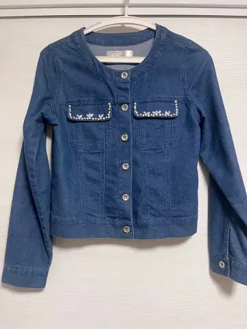 데님 자켓 플라워 장식 포함