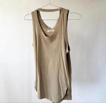 FUMIKA UCHIDA 탱크탑