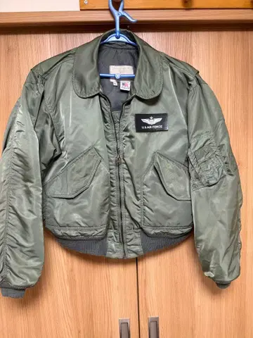 AVIREX CWU-55P USA제 레어 사이즈