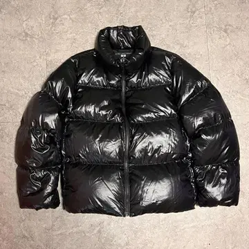 새상품급 유니클로 울트라 라이트 다운 샤이니 볼륨 자켓 XL 블랙