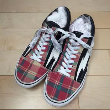 [레어 구하기 어려움] 리벤지 스톰 스니커즈