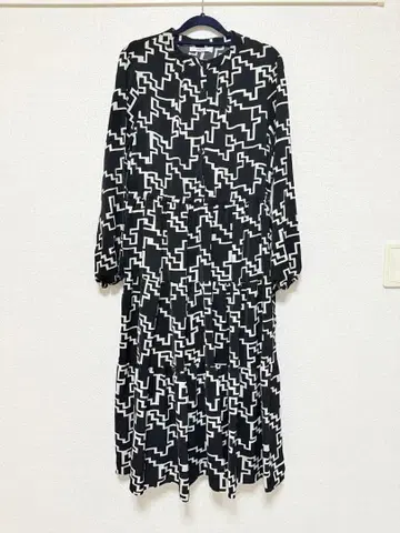 RADIATE 지오메트릭 티어드 원피스