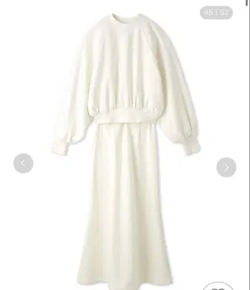 emmi 속기모 풀오버 스커트 세트